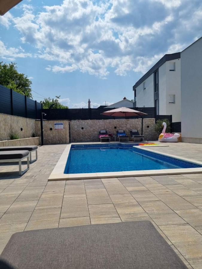 Villa Njivice Apartman Marina Екстер'єр фото
