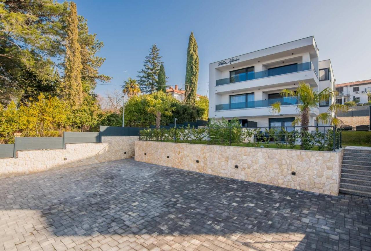 Villa Njivice Apartman Marina Екстер'єр фото