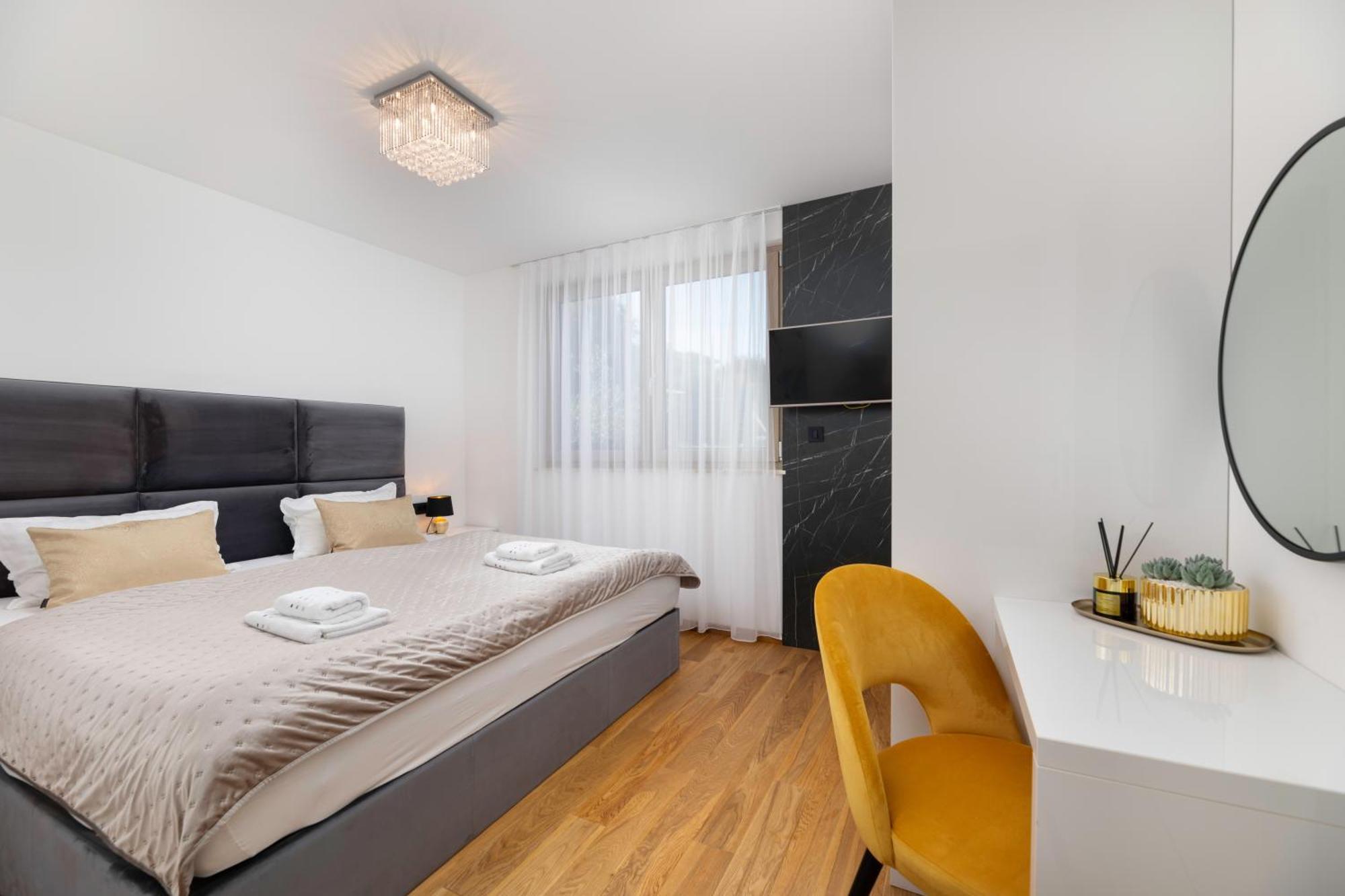Villa Njivice Apartman Marina Екстер'єр фото