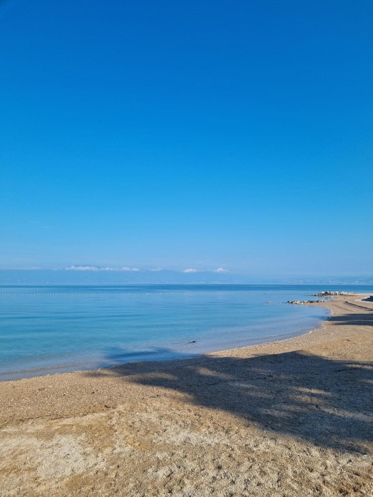 Villa Njivice Apartman Marina Екстер'єр фото