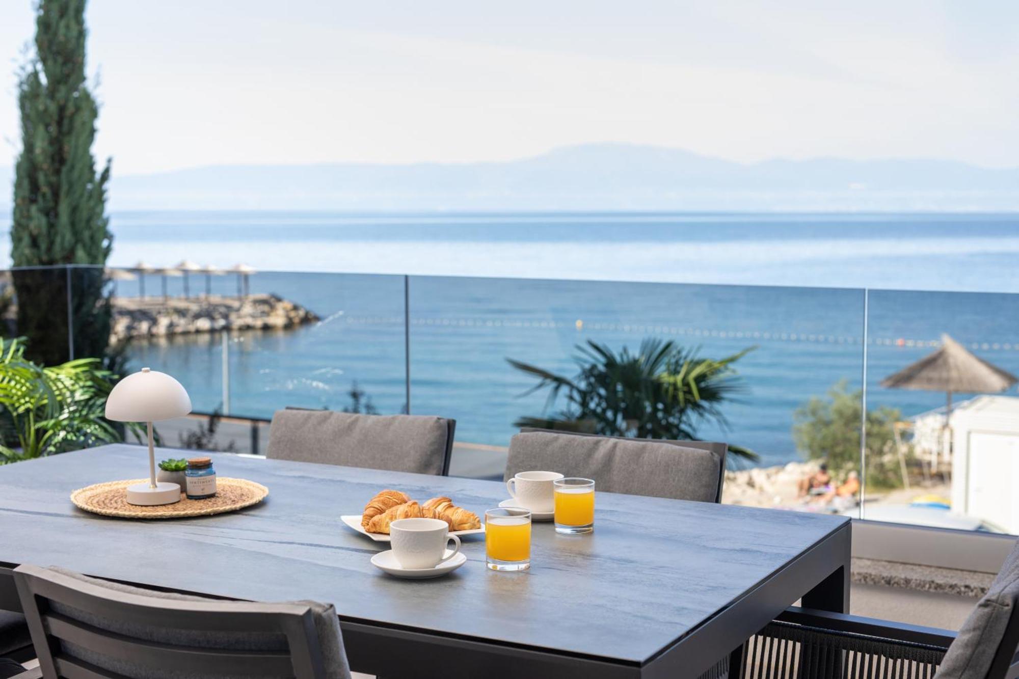 Villa Njivice Apartman Marina Екстер'єр фото